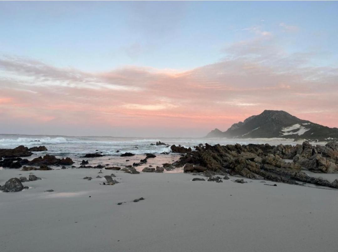 Brandys Beach House Bettyʼs Bay Exterior foto